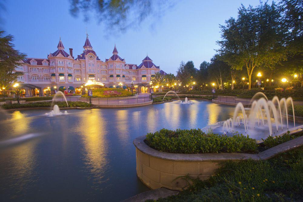 Disneyland Hotel Chessy  Exterior foto