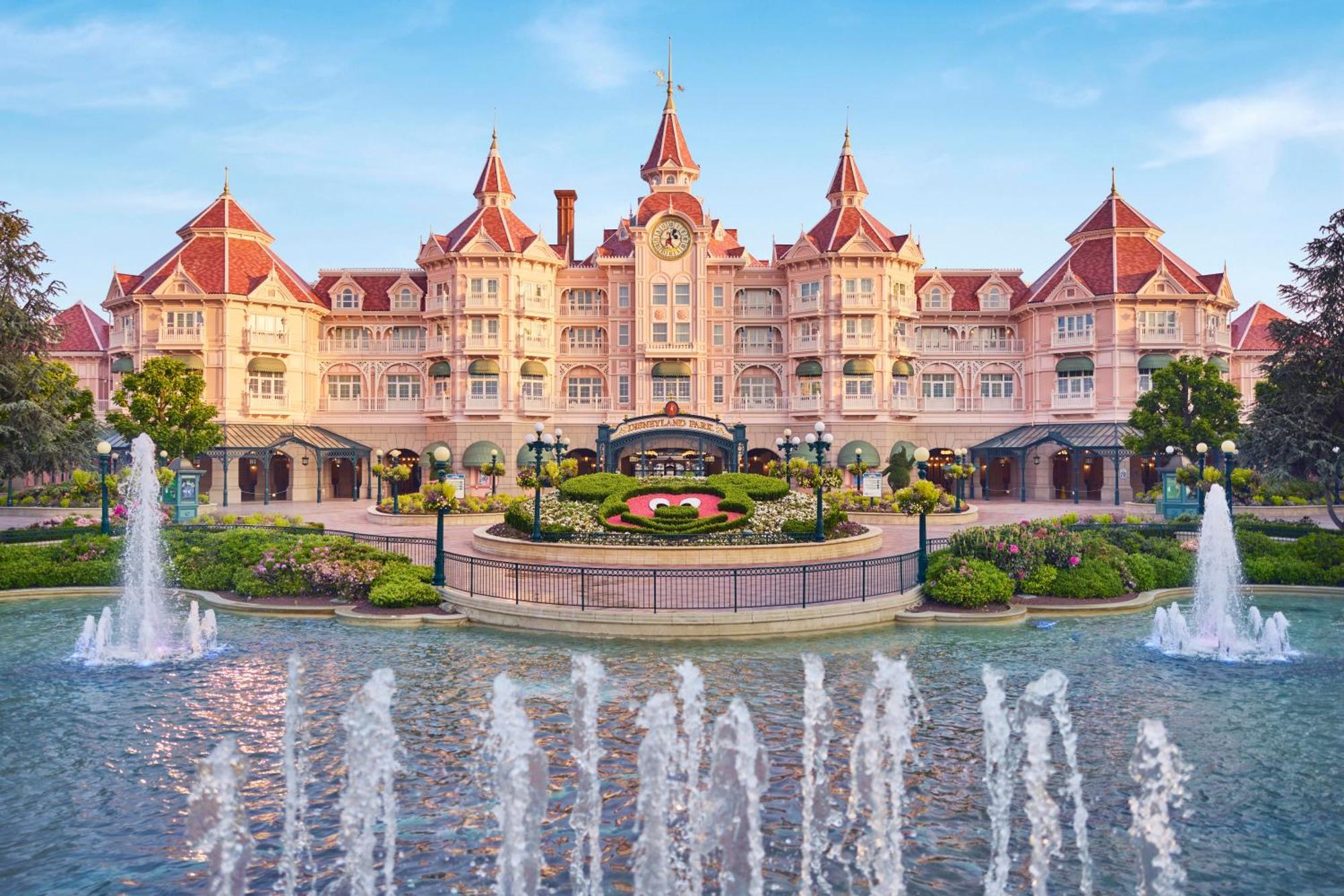 Disneyland Hotel Chessy  Exterior foto